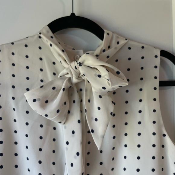 Vintage 90’s Silk Polka Dot Top Size 6P - Picture 3 of 9